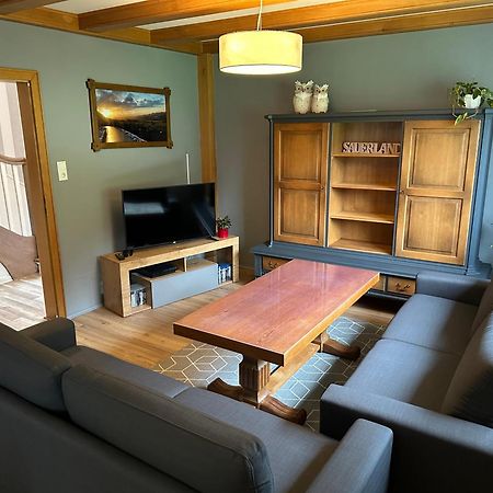 Modernisierte Ferienwohnung Im Schoenen Sauerland Meschede Extérieur photo