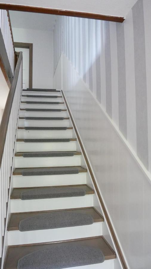 Modernisierte Ferienwohnung Im Schoenen Sauerland Meschede Extérieur photo