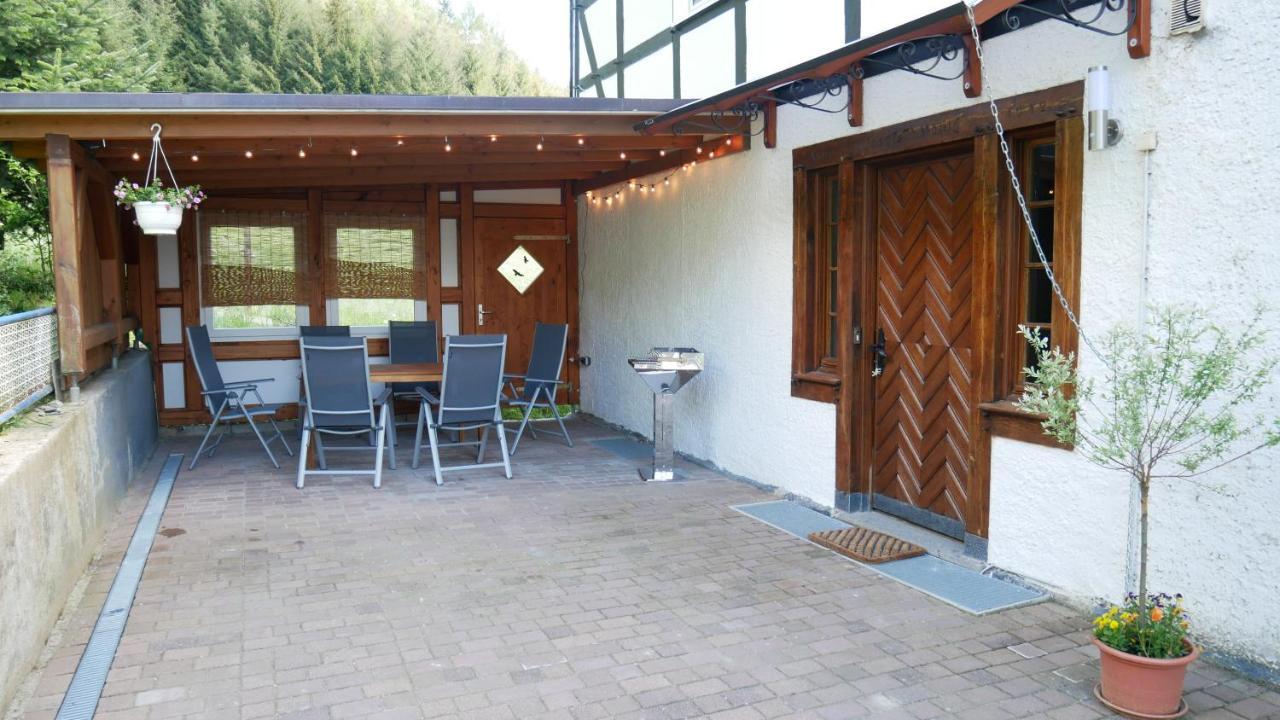 Modernisierte Ferienwohnung Im Schoenen Sauerland Meschede Extérieur photo