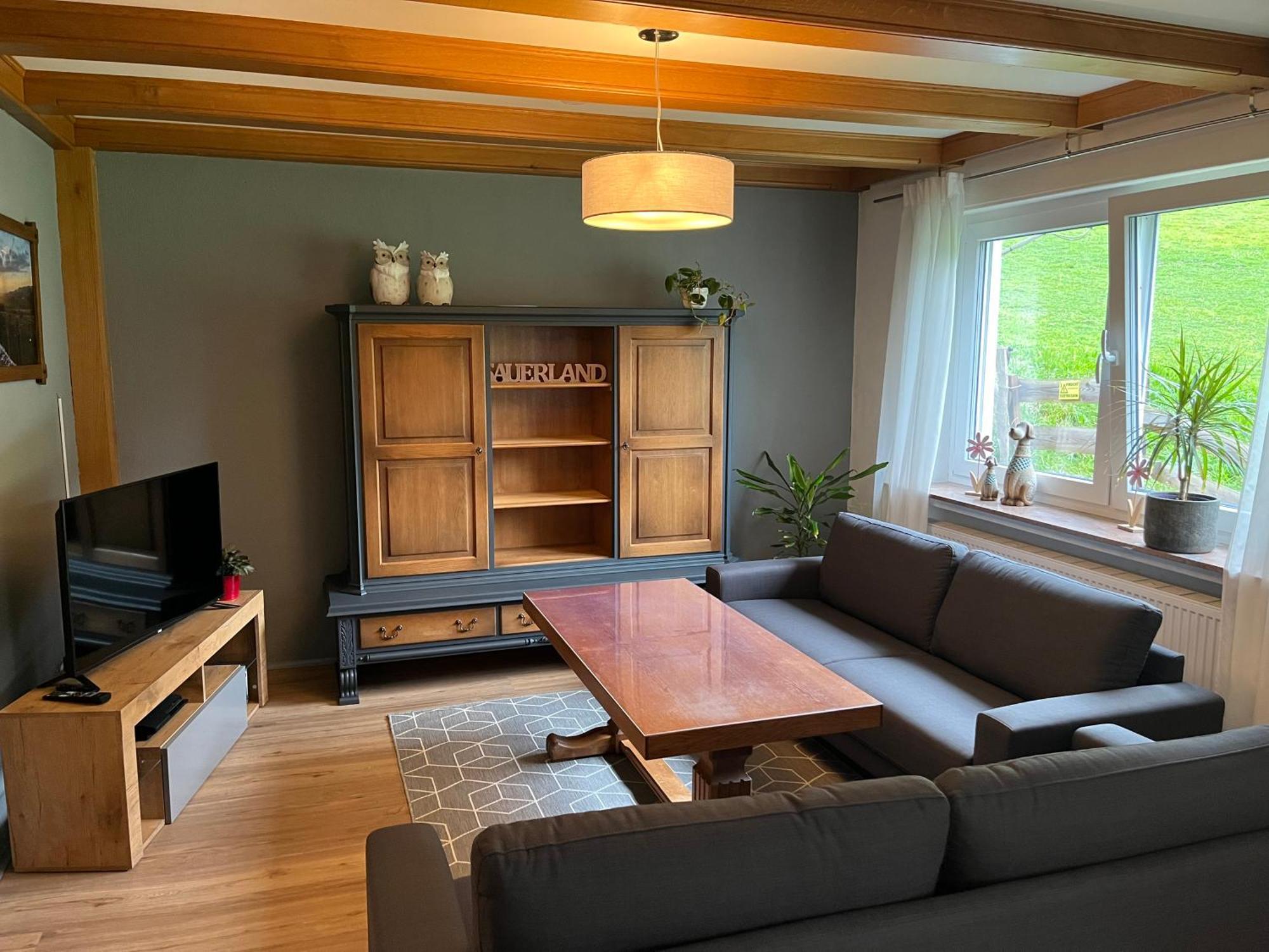 Modernisierte Ferienwohnung Im Schoenen Sauerland Meschede Extérieur photo