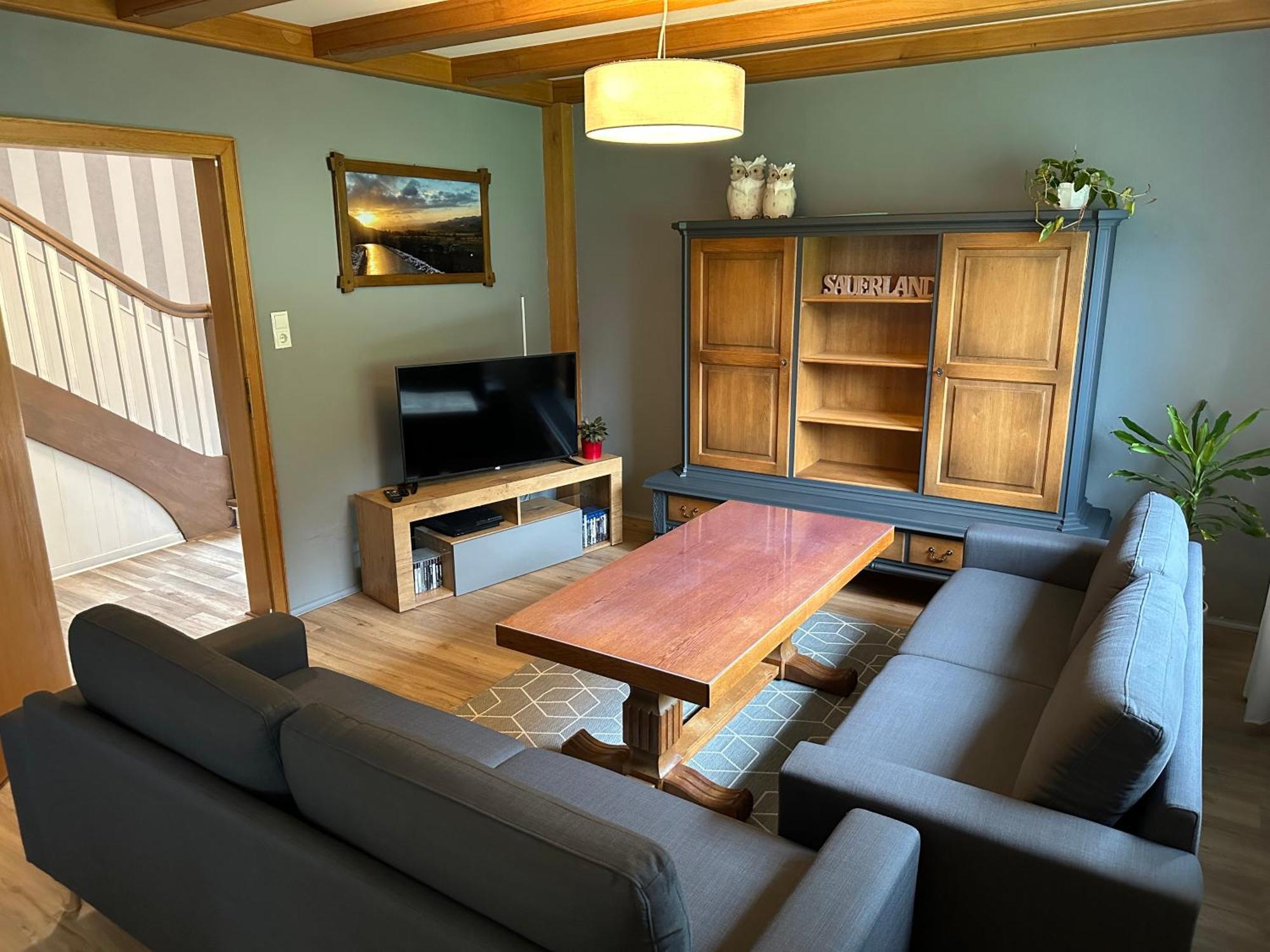Modernisierte Ferienwohnung Im Schoenen Sauerland Meschede Extérieur photo